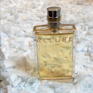 Chanel Allure